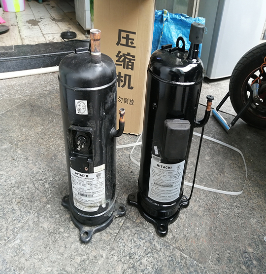 新兴中央空调压缩机的更换维修